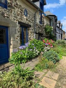 Maisons de vacances Maison en pierre dans son nid de verdure : photos des chambres