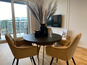 Family & Business Elegant Apartments Kadzielnia, ul Zgody, Stadion Korona, WDK, Garaż NEW!