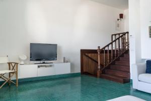 Casa del Capitano, Terre Marine