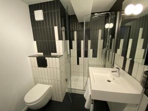 Hotels ibis Styles Paris Porte de Versailles - Mairie d'Issy : photos des chambres