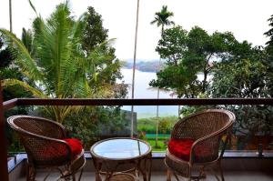LakeRose Wayanad Resort - Lake view