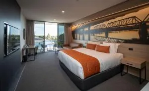 Bridgeport Hotel - Monteith