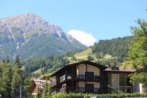 Aurturist Valdaora Roulette