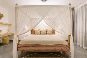 VILLA SOHO· Luxury & Indulgence - close to FINNS BEACH CLUB