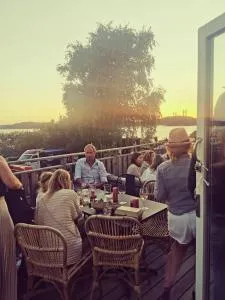 Surfviken Glamping and B&B - Tyfta