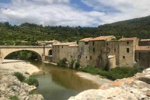 Maisons de vacances La gargouille des corbieres Cuve a vin habitable : photos des chambres