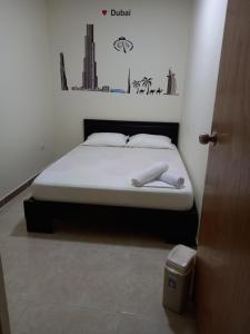 Ekolores Hostal - PARQUE DEL CAFÉ - 313-468-08-41