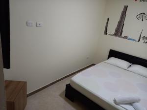 Ekolores Hostal - PARQUE DEL CAFÉ - 313-468-08-41