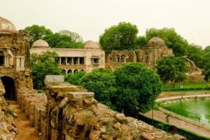 BluO Cozy Studio with Balcony - Green Park HKV