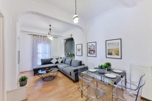 Porto Sea View Apartments - Mitropoleos