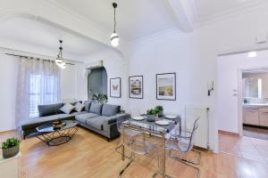 Porto Sea View Apartments - Mitropoleos