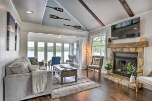 Waterfront Gem on Lake Sinclair with Boat Dock! - Meriwether