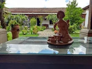 Hostal San Nicolas - Escuintla