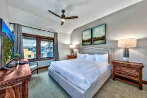 Luxury Two Bedroom Residence steps from Heavenly Village condo