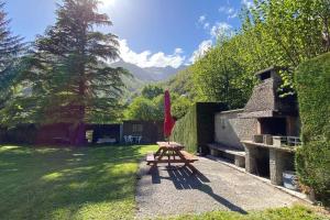 Appartements T2 ensoleille. Terrasse et vaste jardin commun : photos des chambres