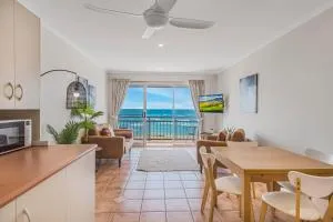 10T Beachfront Apartments - Lennox Head