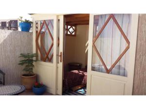 We are looking forward to welcoming you to our home