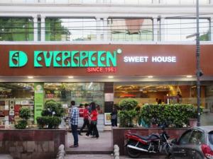 BluO Cozy Studio with Balcony - Green Park HKV