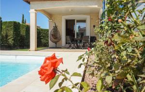 Maisons de vacances Stunning Home In Puisserguier With Wifi, Private Swimming Pool And Outdoor Swimming Pool : photos des chambres