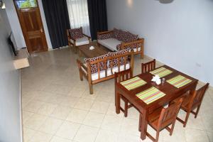 ENZI FURNISHED APARTMENT DIANI