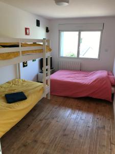 Maisons de vacances Gite Le Coq Au Vert en Suisse Normande : photos des chambres
