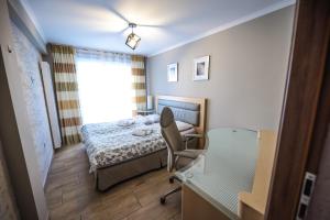 Aparthotel WADOWICE & Hostel GENERY