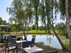 Hotels Mercure Orleans Portes de Sologne : photos des chambres