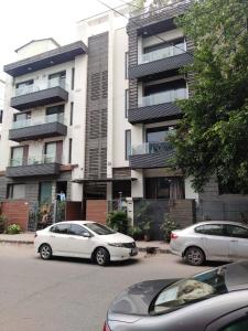 BluO Cozy Studio with Balcony - Green Park HKV