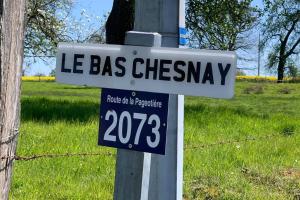 Maisons de vacances Le Bas Chesnay Gite Domfront en Poiraie : photos des chambres