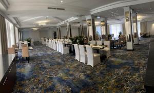 Hotel Ambasador Chojny