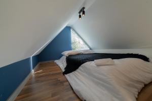 Moderna casa pequeña en el Poblado MDE A106