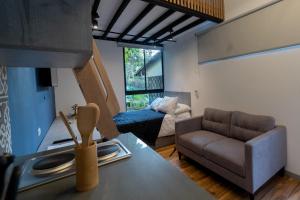 Moderna casa pequeña en el Poblado MDE A106