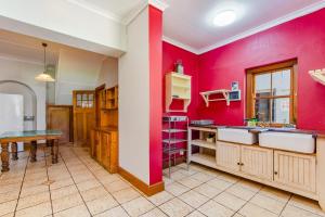 the MANOR house by Kana Guest Farm - Ideal for groups