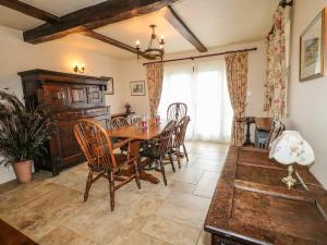 Mill Farm - The Farmhouse