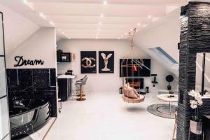 Exquisites Loft mit Whirlpool