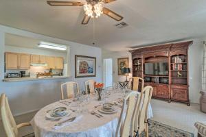 Charming Port Charlotte Home with Lanai and Pool!