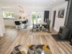 Bwthyn Eirlys SnowCottage