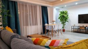 Zander Home Apartment