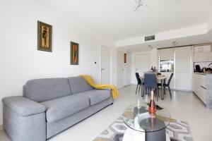 Mandelieu 404 YourHostHelper