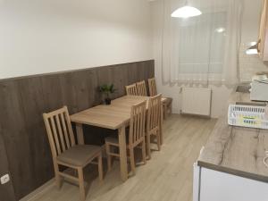Zoli Apartmanok-Balcony Kölcsey 32