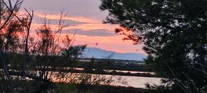 chambres bleues côté plage et aéroport climatisées et parking gratuit