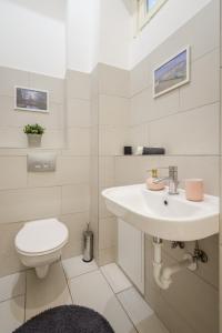 Real Apartments Vadász