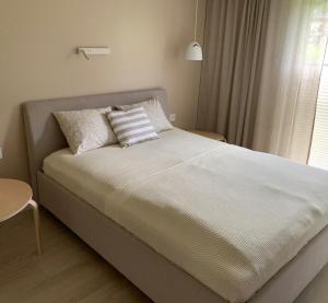 Apartament Rentes16