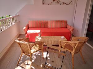 Comfortable Cleo apartment with large terrace