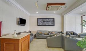 Treebo Komfort Suites, 3 Km From Mysore Palace