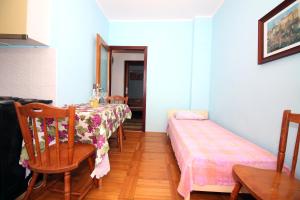 APARTMANI JADRANKA s pogledom na more