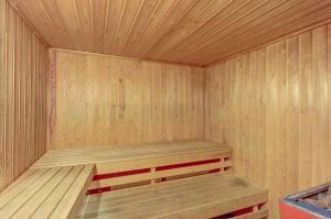 Cozy Mountainside Condo