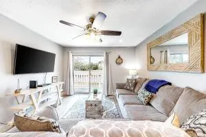 The Cove at Horseshoe Bay - Round Mountain