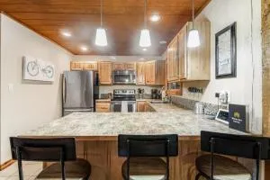 Evergreen Escape - Riggins