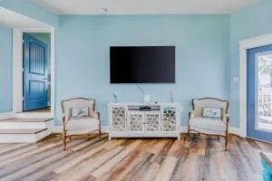 The Quirky Whale - Clute